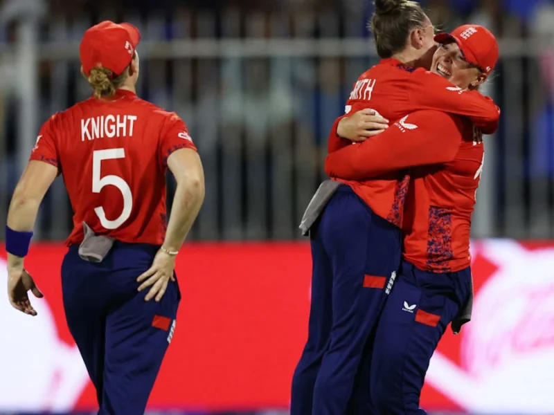 England’s Spinners Dominate as Wyatt-Hodges Knock Guides Win Over Bangladesh in Their Opening Game in the Women's T20 World Cup