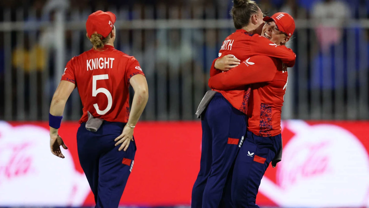 England’s Spinners Dominate as Wyatt-Hodges Knock Guides Win Over Bangladesh in Their Opening Game in the Women's T20 World Cup