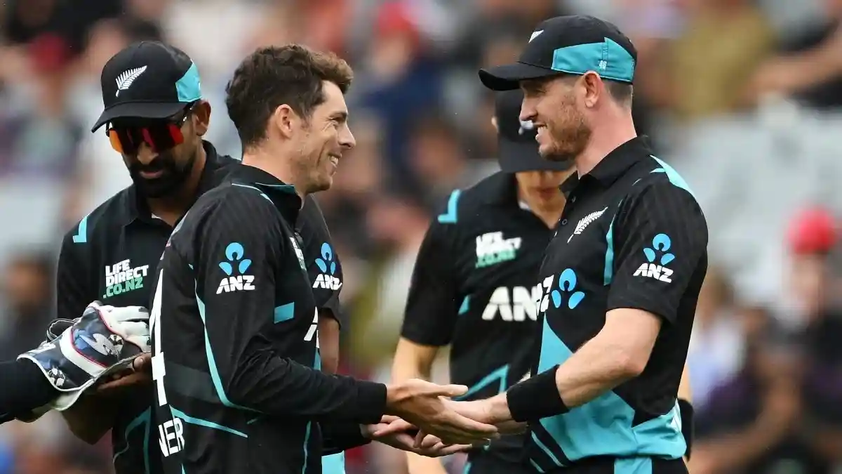 Mitchell Santner Appointed Interim Captain for New Zealand's White-Ball Tour of Sri Lanka