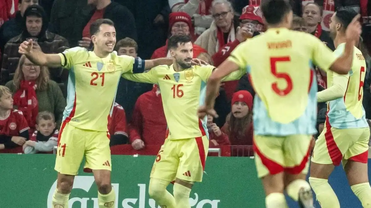 Oyarzabal and Pérez Secure Spain's 2-1 Win Over Denmark, Top Spot in Nations League Group A4