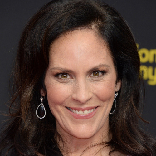 Annabeth Gish