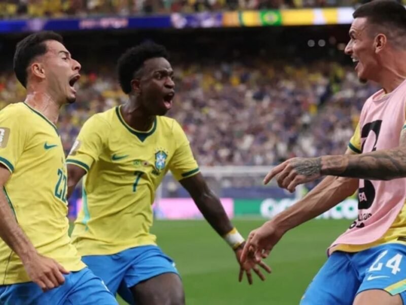 Brazil Leave It Late to Defeat Japan 2-1 and Secure Place in FIFA World Cup Round of 16